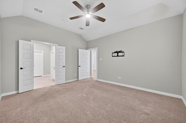 Photo - 222 Goosewood Dr