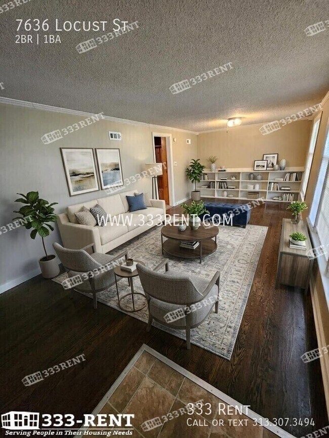 Photo - 7636 Locust St