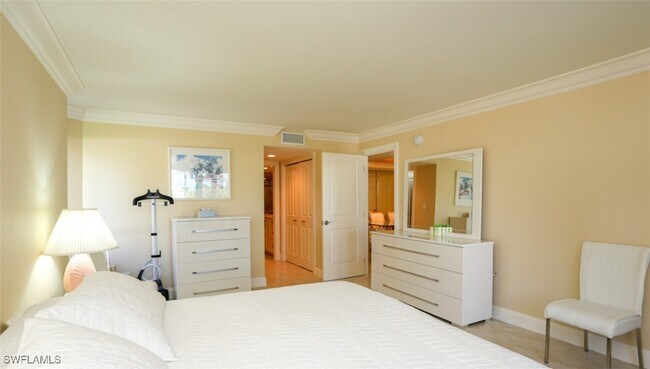 Photo - 4551 Gulf Shore Blvd N Unit 301