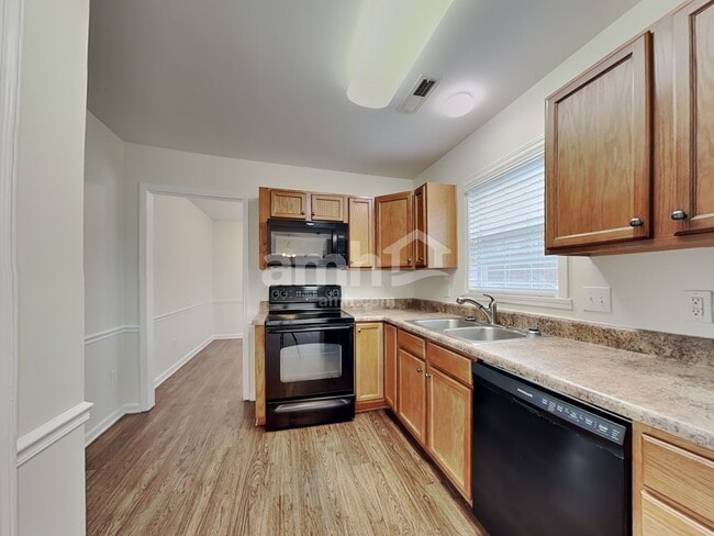 Photo - 5065 Walden Ridge Dr