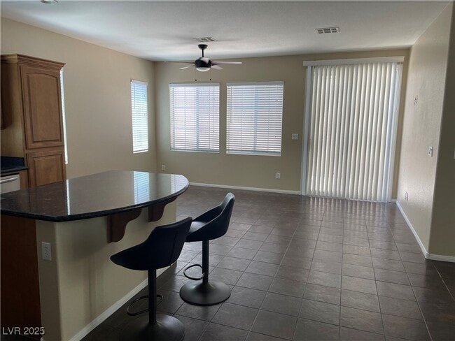 Photo - 9883 Mandrake Falls St