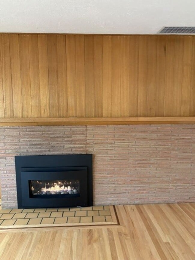 Photo - |NEW| ~ Charming Cedar Hills Ranch – Great Location! ~ Accepting Applications April 26 @ 5AM!