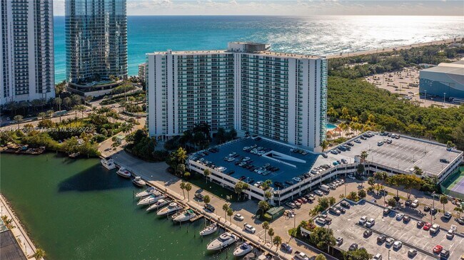 Photo - 100 Bayview Dr Condo Unit 322