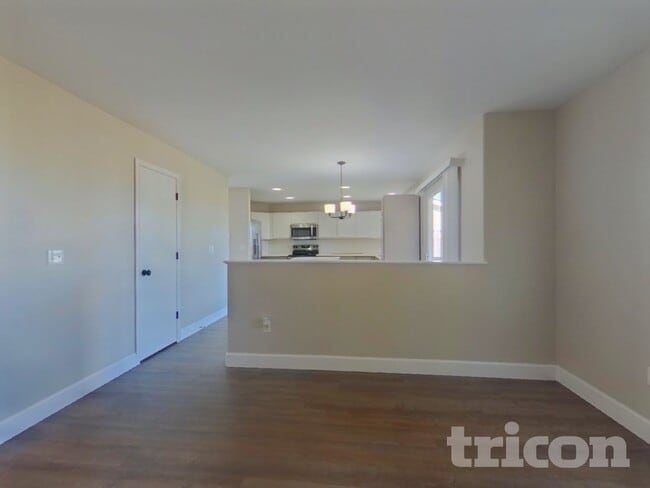 Photo - 6765 Lionshead Pkwy