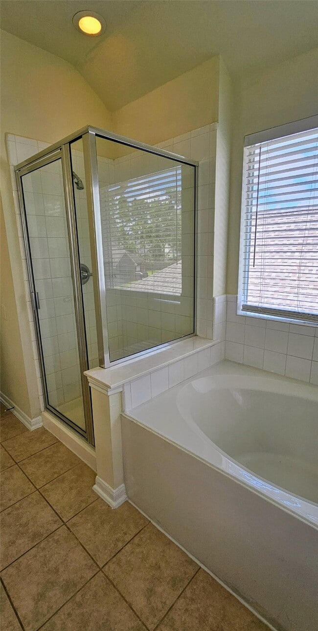 Building Photo - 5723 Ames Crossing