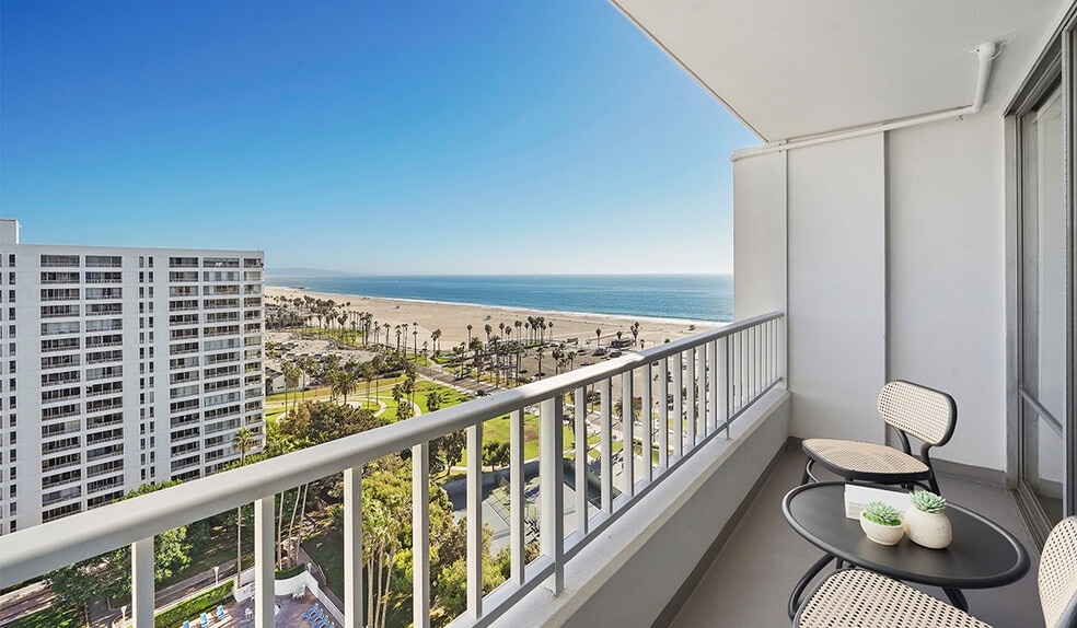 Oceanfront Apartment Living!