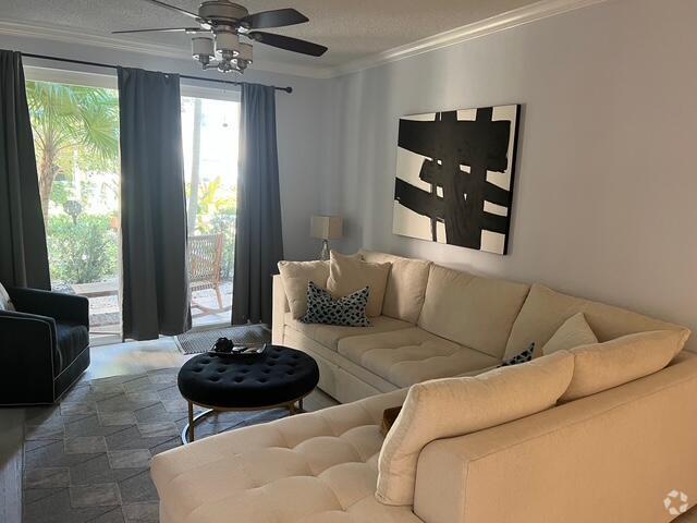 Building Photo - 1805 N Flagler Dr Unit 112 Rental