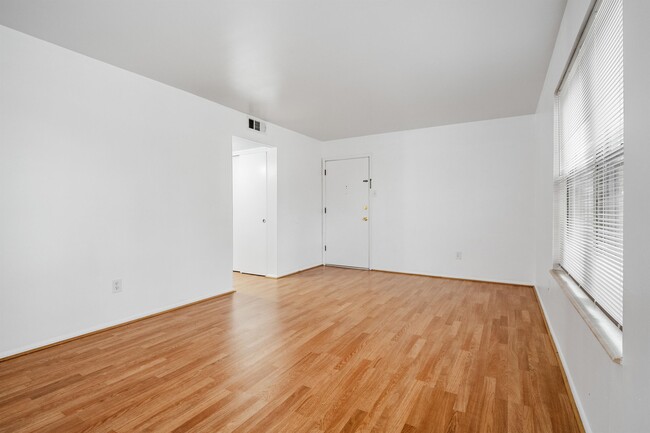Photo - 10023 Willdan Dr Unit B