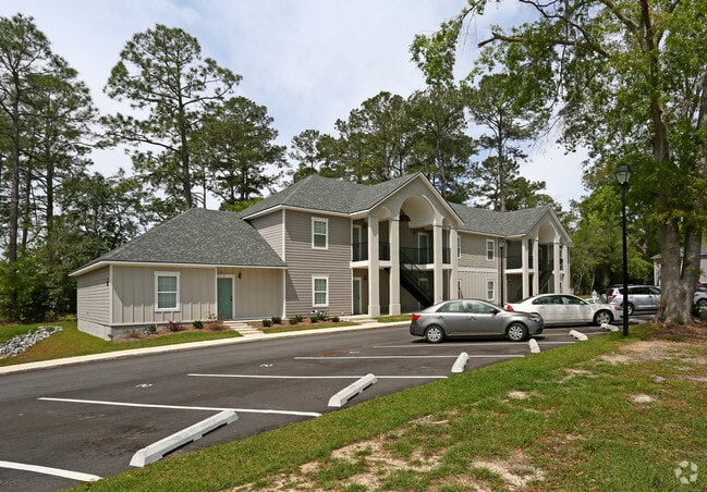 Building Photo - Baytree Court Apartments