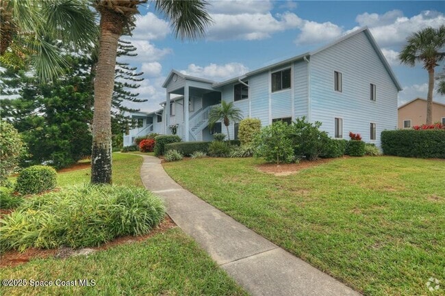 Building Photo - 9626 Riverside Dr Unit 2 Rental