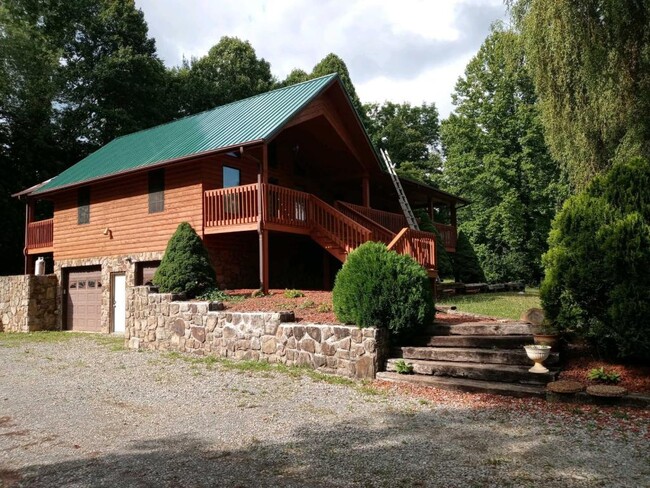 Building Photo - 2075 TN-91