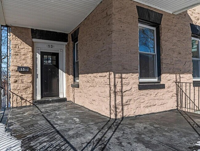 Photo - 13 W Upsal St