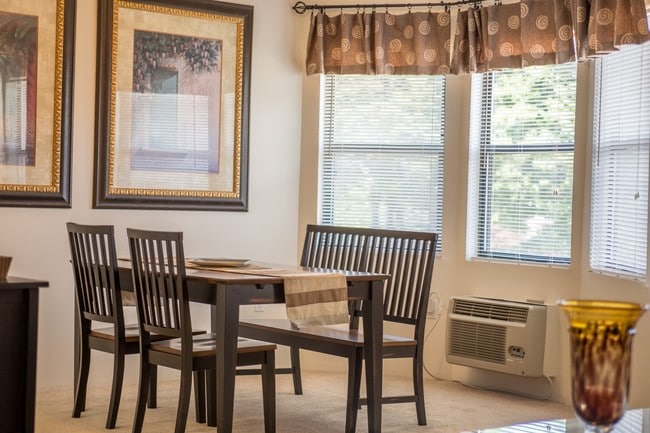 Boulder Park Apartments