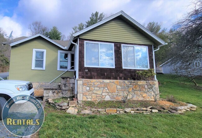 Photo - Banner Elk Bungalo