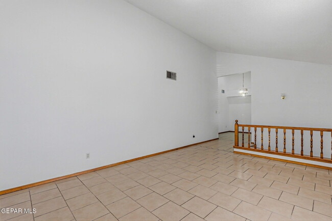 Photo - 2356 Juliette Low Dr