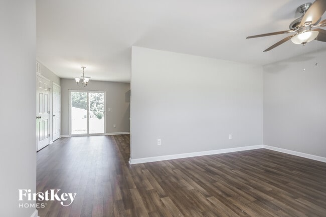 Photo - 24 Rocks Edge Ln