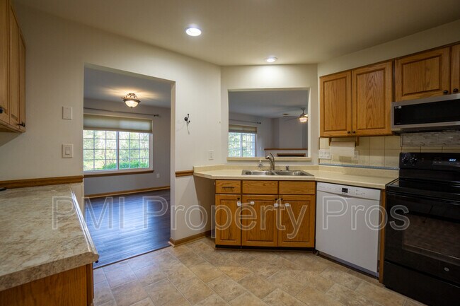 Photo - 18755 Brookfield Lake Dr