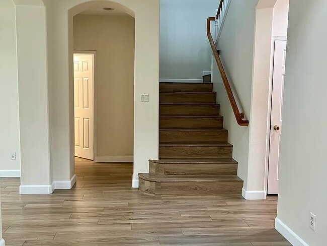 Photo - 525 Avenida Ortega