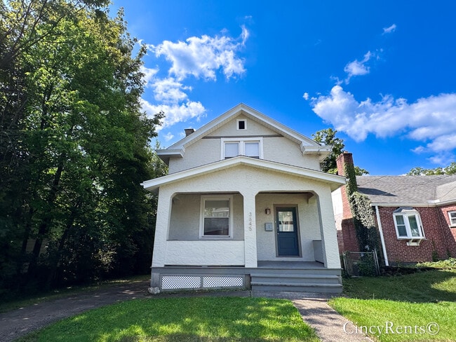 Photo - 3645 Zinsle Ave