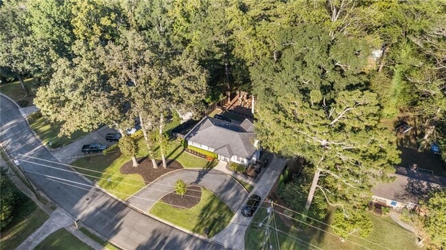 Building Photo - 2676 Cottonwood Dr