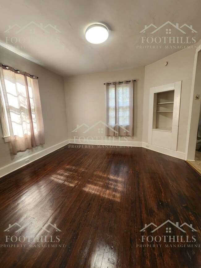 Photo - Charming 2 Bed, 1 Bath Home with Spacious ...