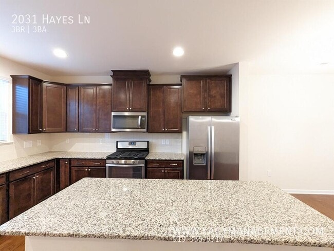 Photo - 2031 Hayes Ln