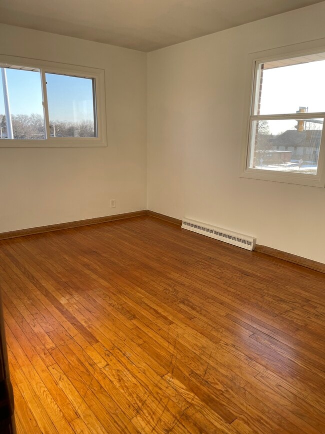Photo - 4408 N 92nd St Apartments Unit #5