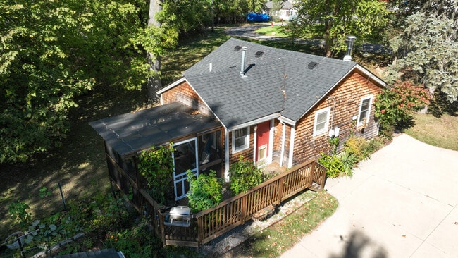 Building Photo - 306 Eubank St Rental