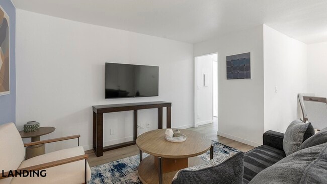 Photo - 1455 E Katie Ave Unidad P20