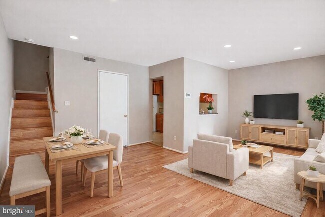 Photo - 9930 Brookridge Ct