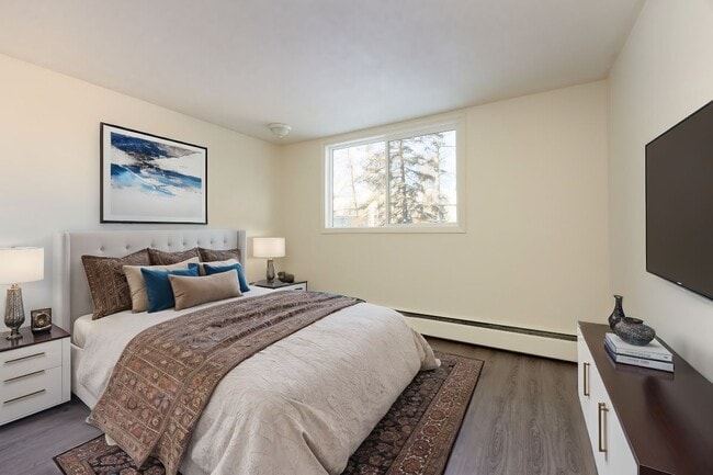 Photo - Birchwood Manor