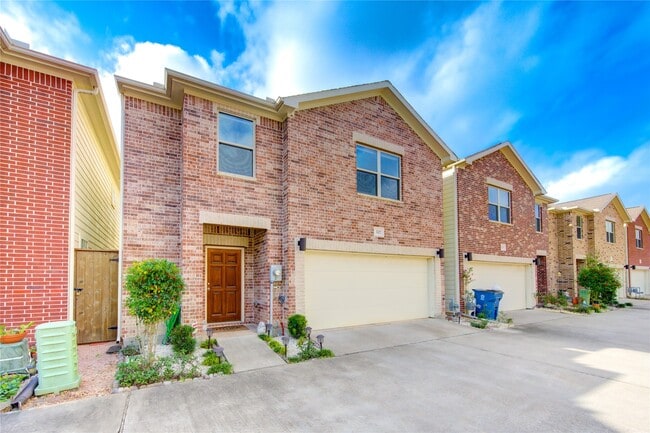 Photo - 3707 Main Poplar Dr