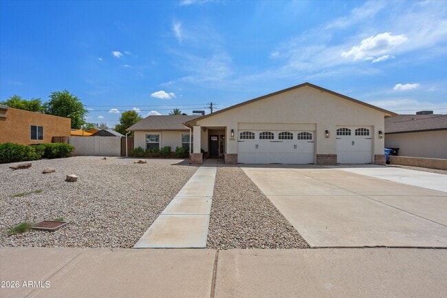 Photo - 5401 E Beck Ln