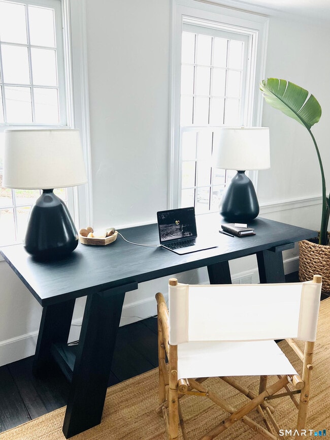 Photo - 450 Harbor Rd