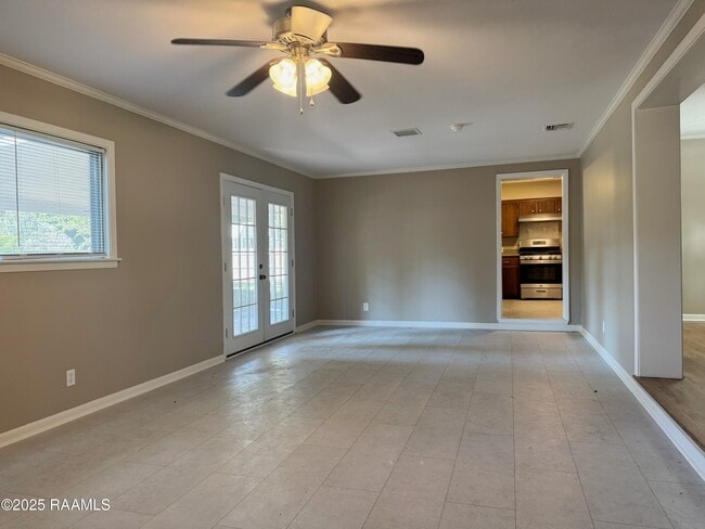 Photo - 216 Brentwood Blvd