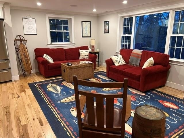 240 Bay Point Rd