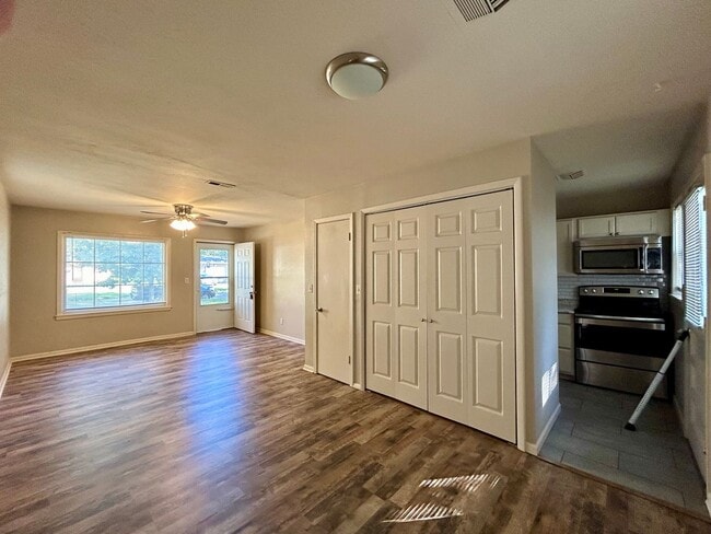 Photo - 3 Bedroom on S Glenn, Wichita KS!