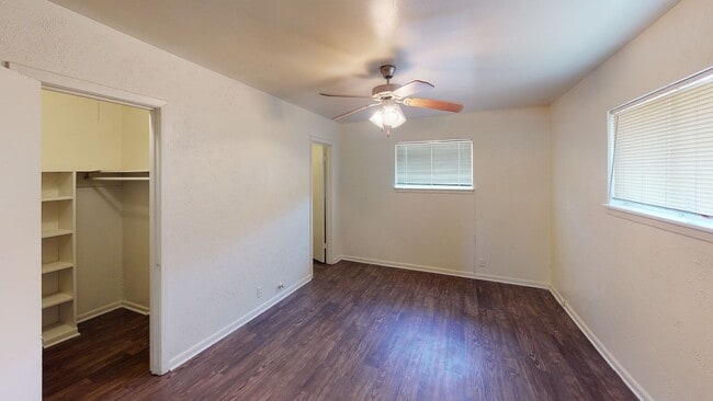 Photo - 1 Bedroom/ 1 Bath /1 Car Carport -Welch Du...