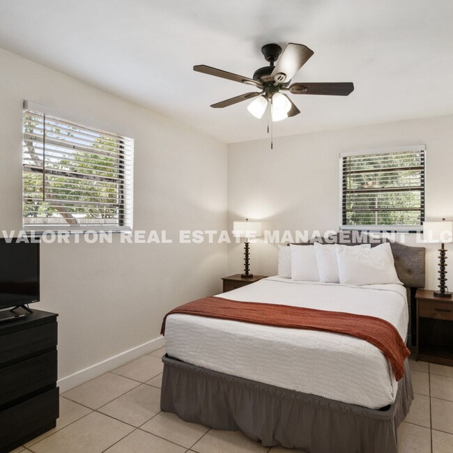 Photo - 1202 Princeton Rd