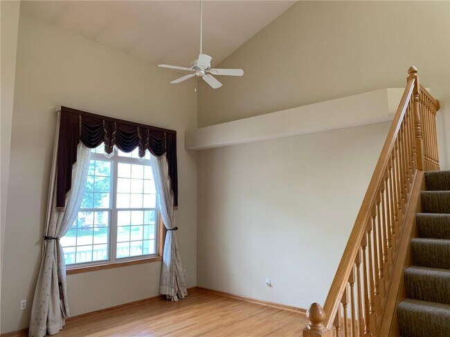 17715 48th Pl N