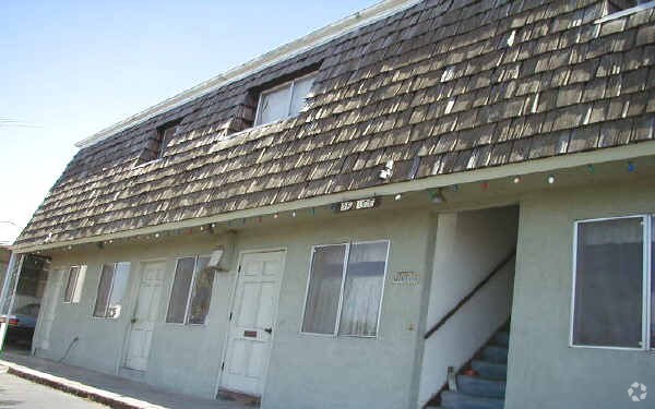 Country Squire Mobile Estates -5.71 acres - Country Squire Mobile Estates -5.71 acres Apartments