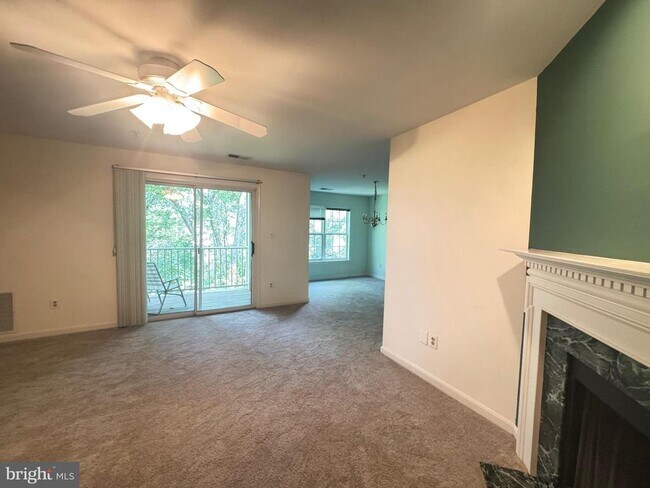 Photo - 9151 Gracious End Ct Unit 203