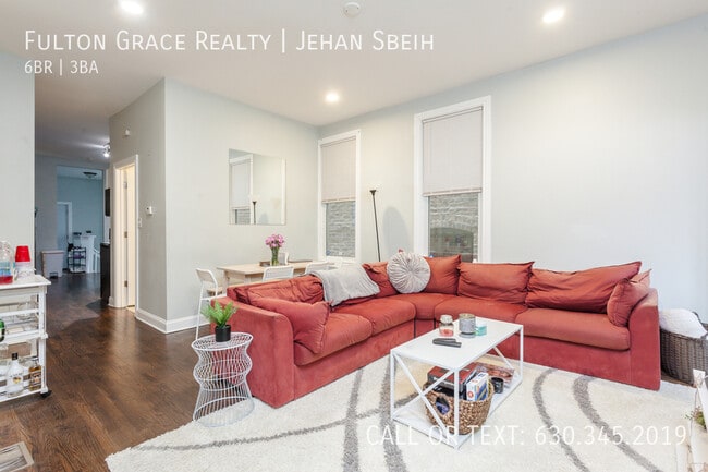 Photo - 2733 N Sheffield Ave Unit 2F