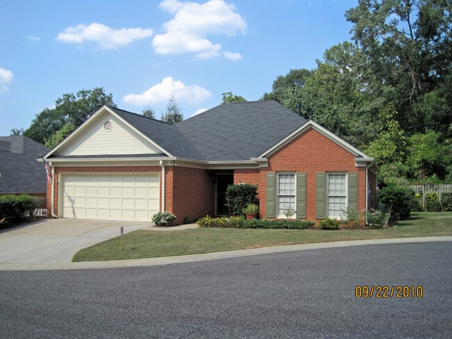 Photo - Vestavia Hills - cute and ready to move in NOW!