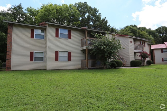 Photo - Four Seasons Apartments