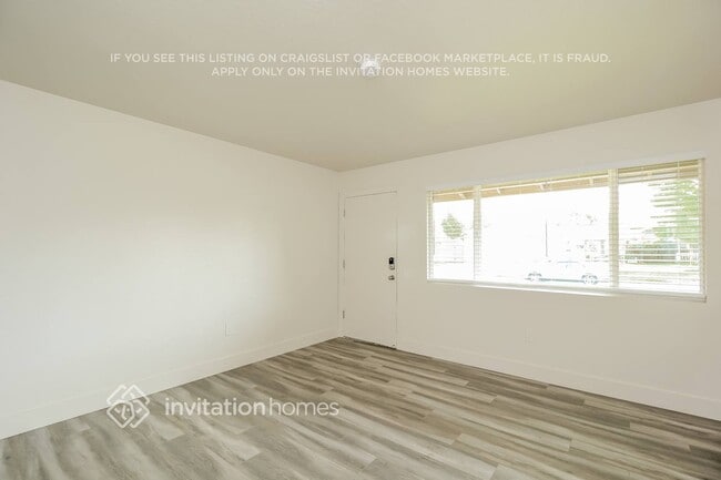 Photo - 3014 La Rue Way