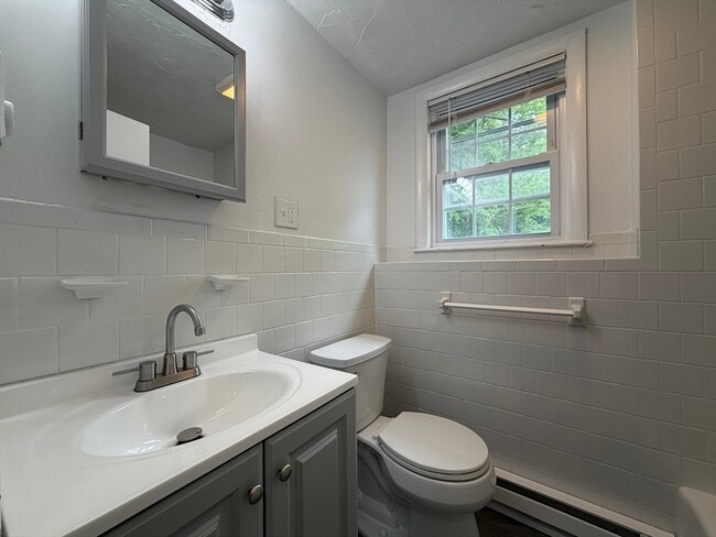 Photo - 15 Park Ave Unit 13