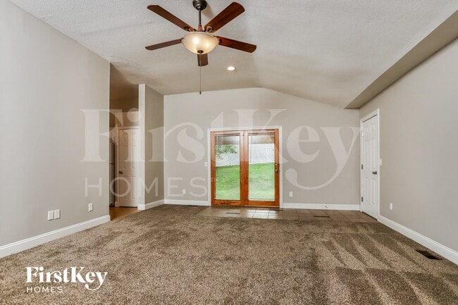24 Pheasant Ln