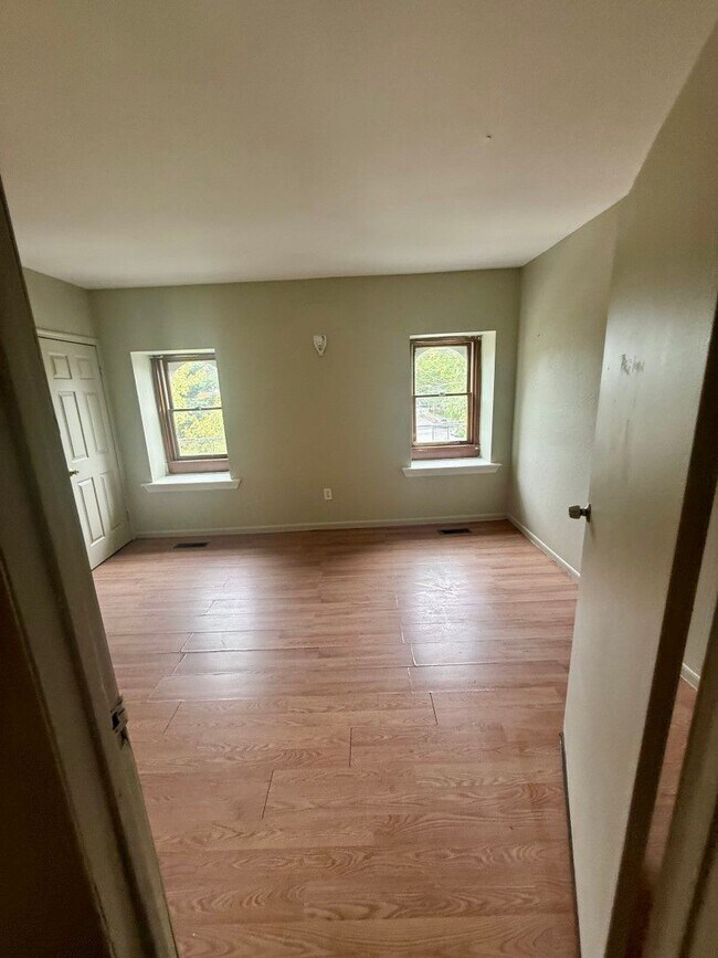 Photo - 57 Southard St Unit 2