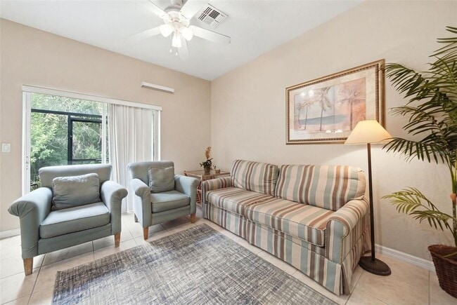 Photo - 2402 Caravelle Cir